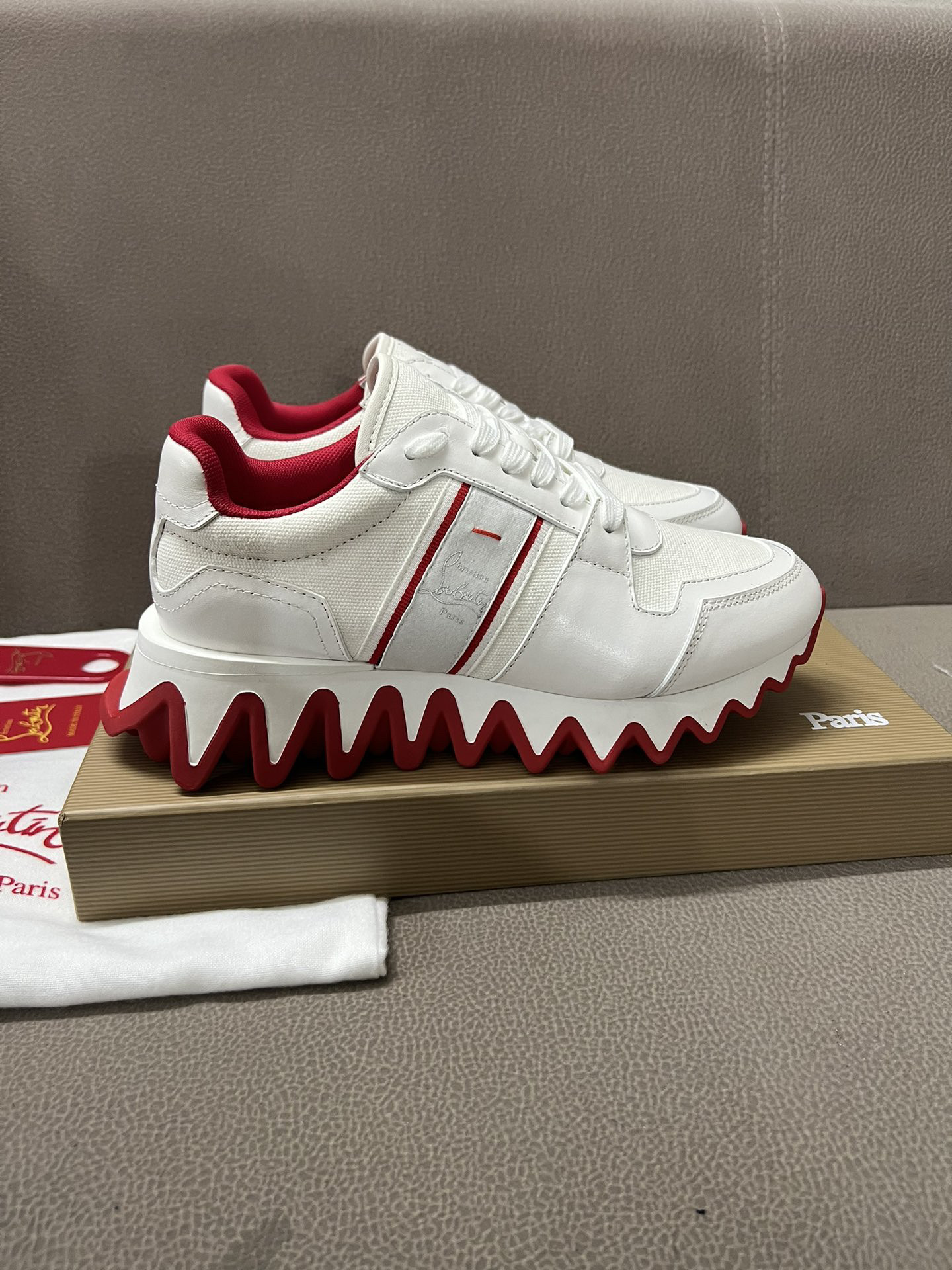 CHIAN LOUIN SNEAKER