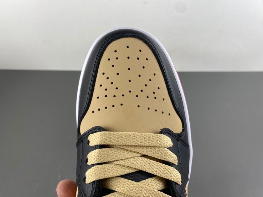 Air Jordan 1 Low “Pizza” HQ2016-200