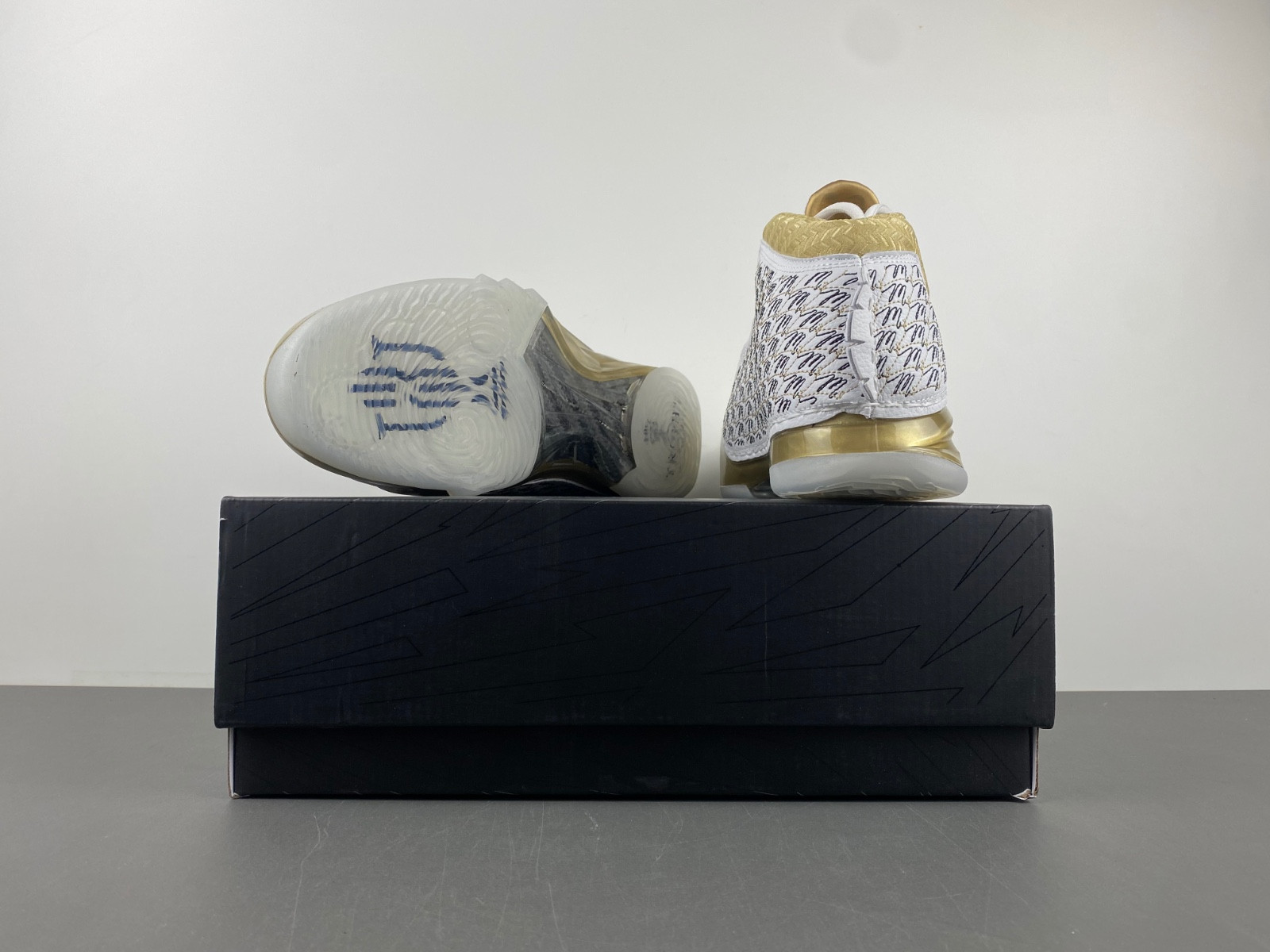 Trophy Room x Air Jordan 23 Retro