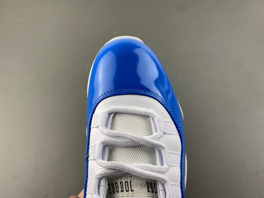 Air Jordan 11 “Sport Royal” IO8959-133