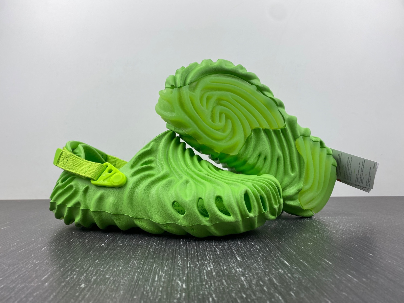 crocs pollex clog by salehe bembury crocodile 207393-30t