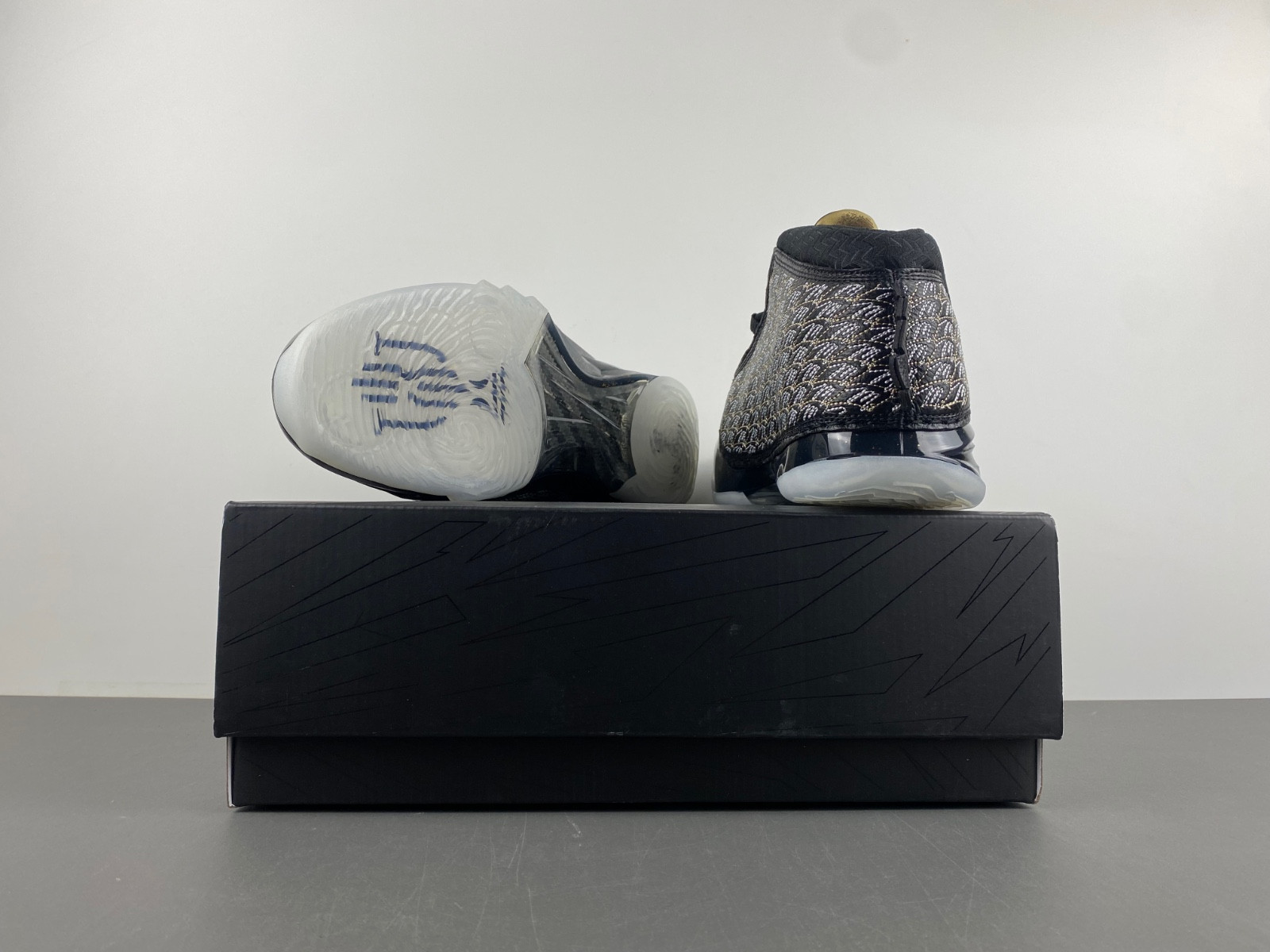Trophy Room x Air Jordan 23 Retro