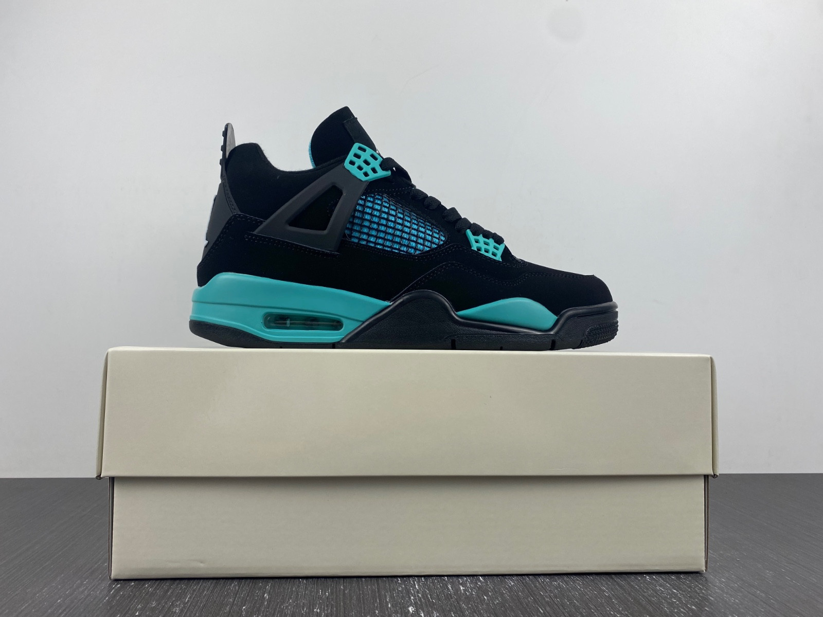 air jordan 4 black T*f*ny green bq7669-132