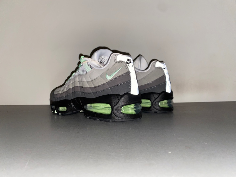 Nike Air Max 95 Big Bubble "Fresh Mint" HJ5996-005