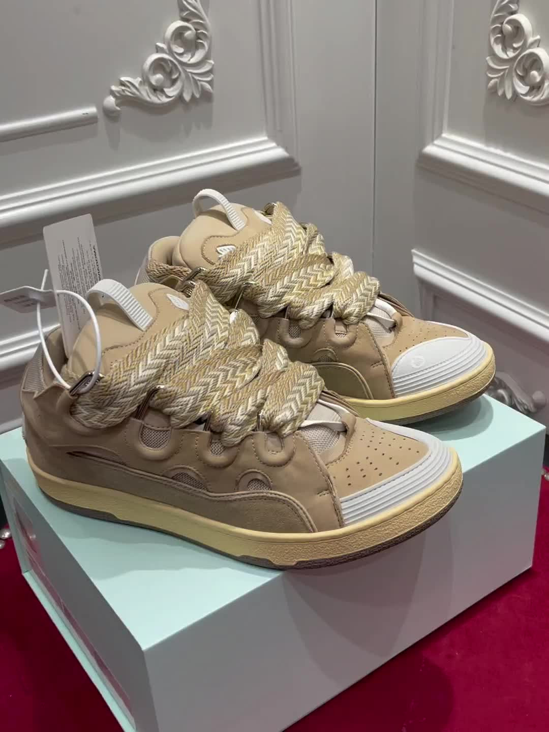 lanvin curb sneaker