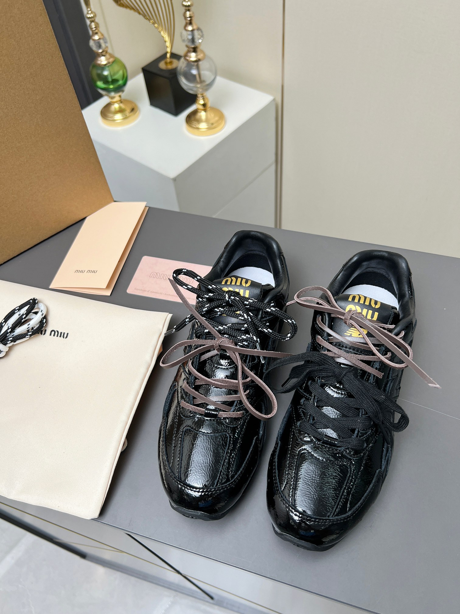 NEW BALANCE X M1um1u SNEAKER