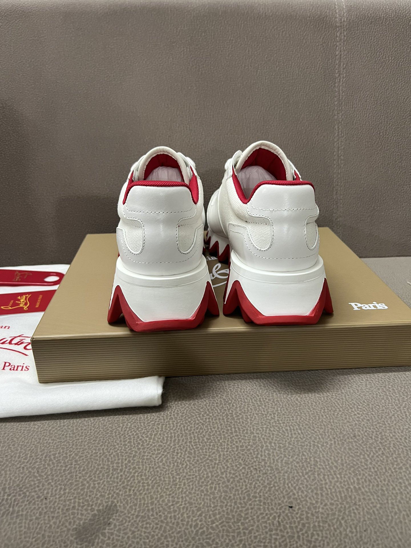 CHIAN LOUIN SNEAKER