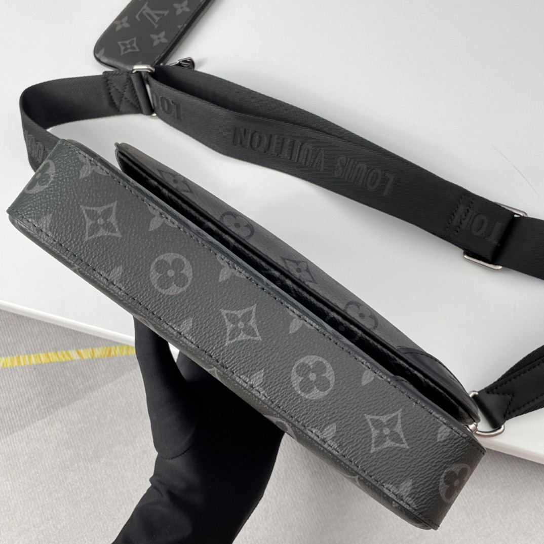 LVT PURSE
