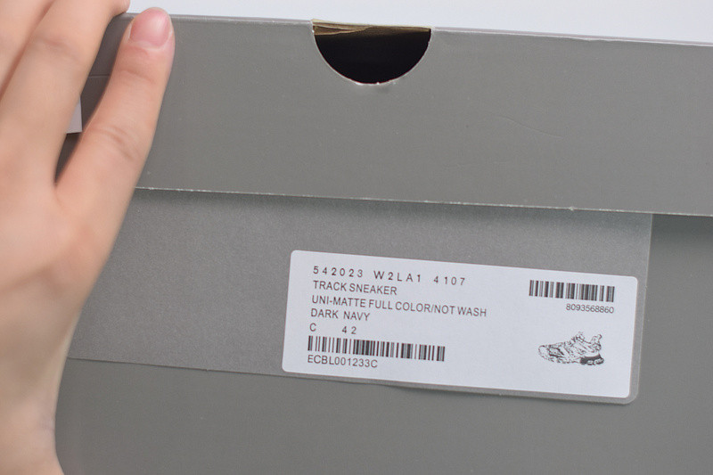 bc track sneaker