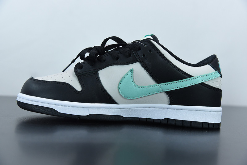 nike dunk low grey T*f*ny cw1590-003