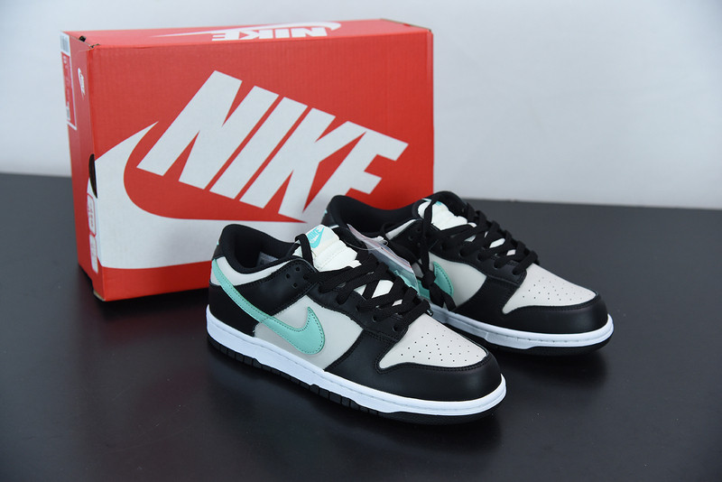 nike dunk low grey T*f*ny cw1590-003