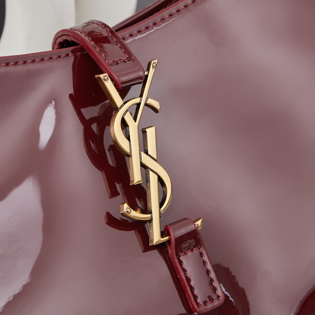 Y51 BAG