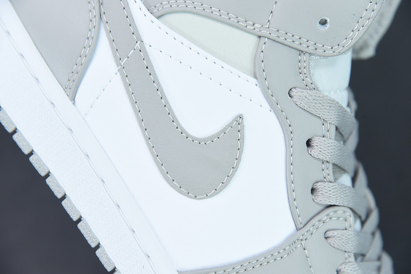 air jordan 1 mid “linen” 554724-082
