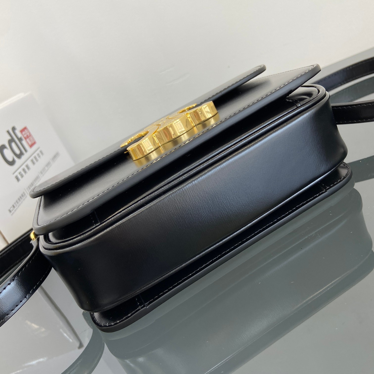 Ce1i*e BAG