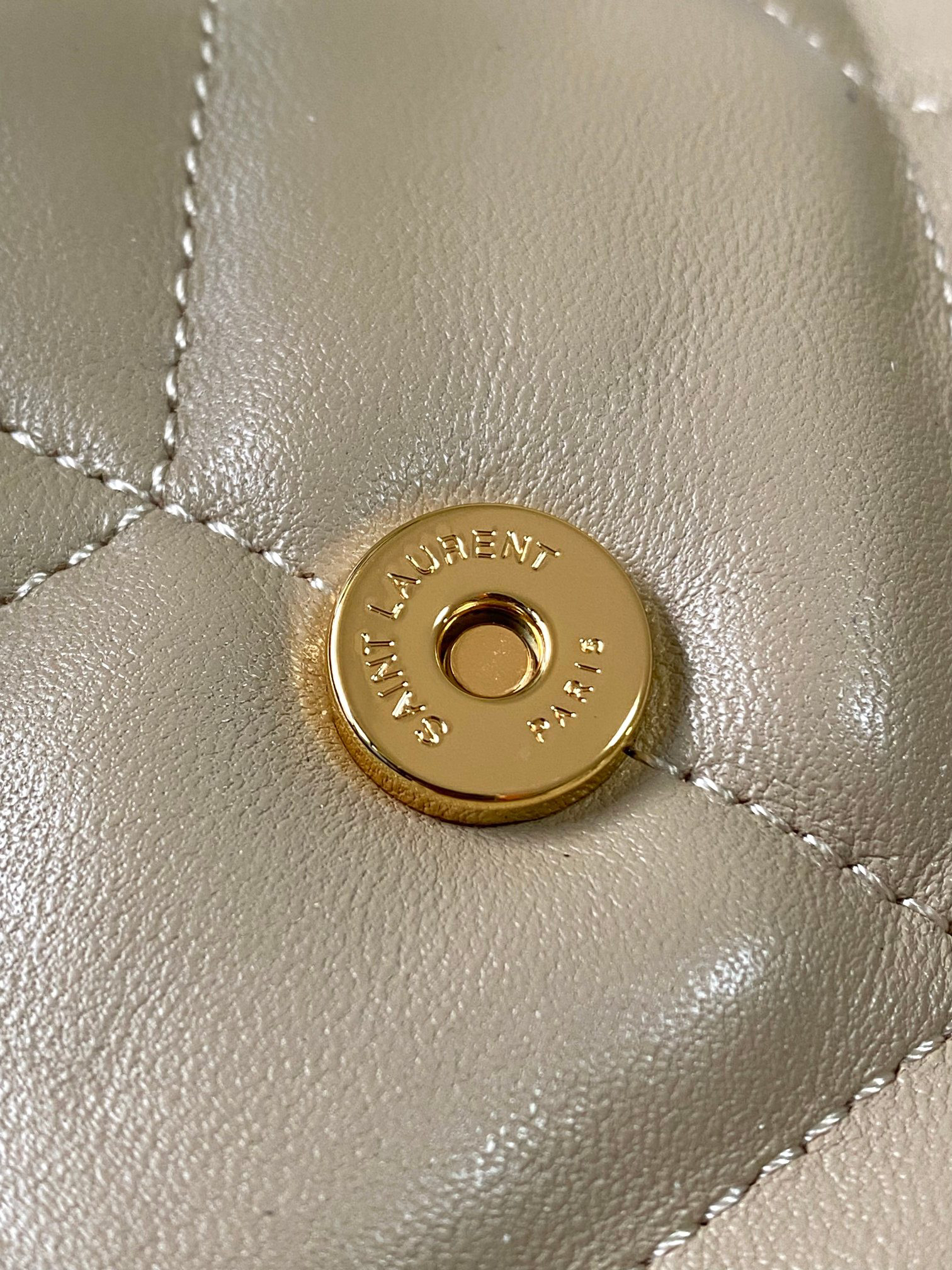 Y51 BAG