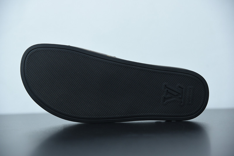 lvt sandals