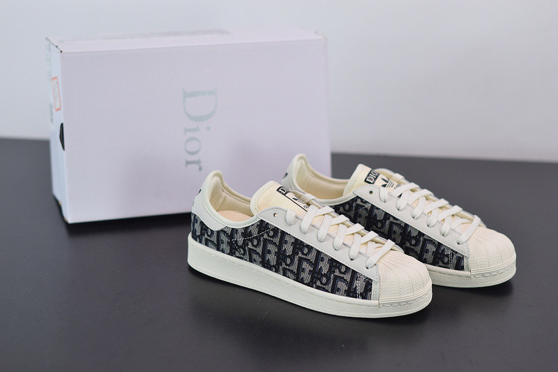 DIO* X ADIDAS C16650