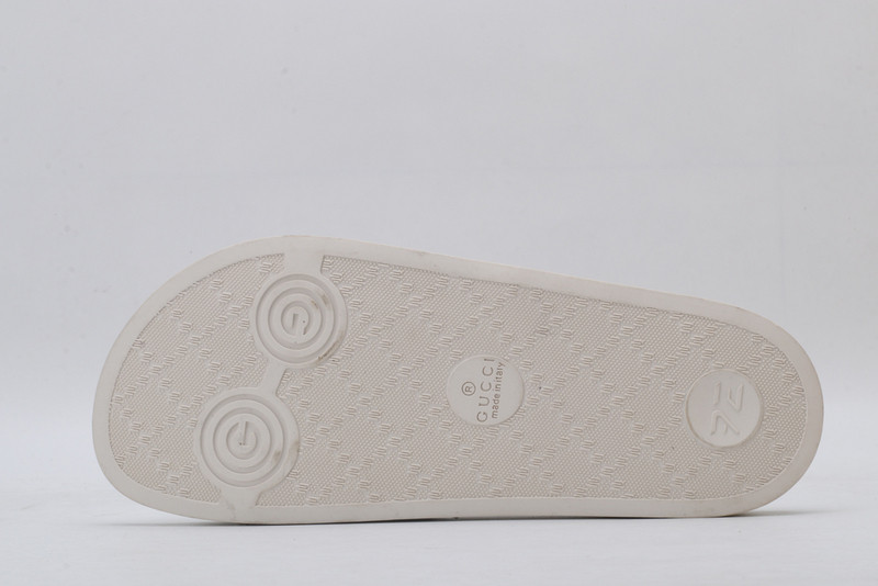 GUCCI SANDALS