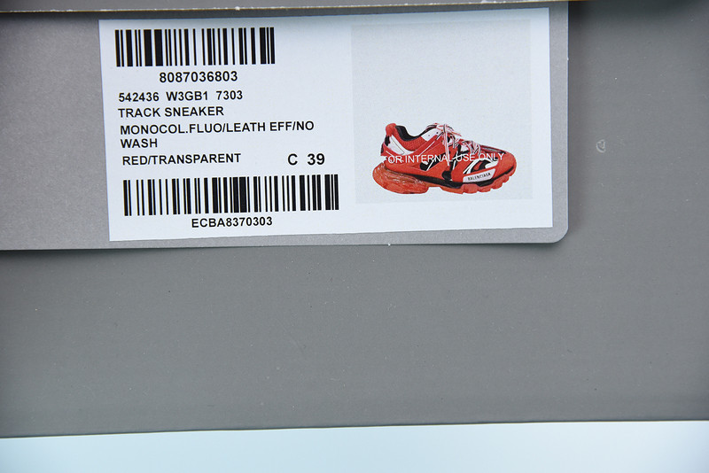 bc track sneaker
