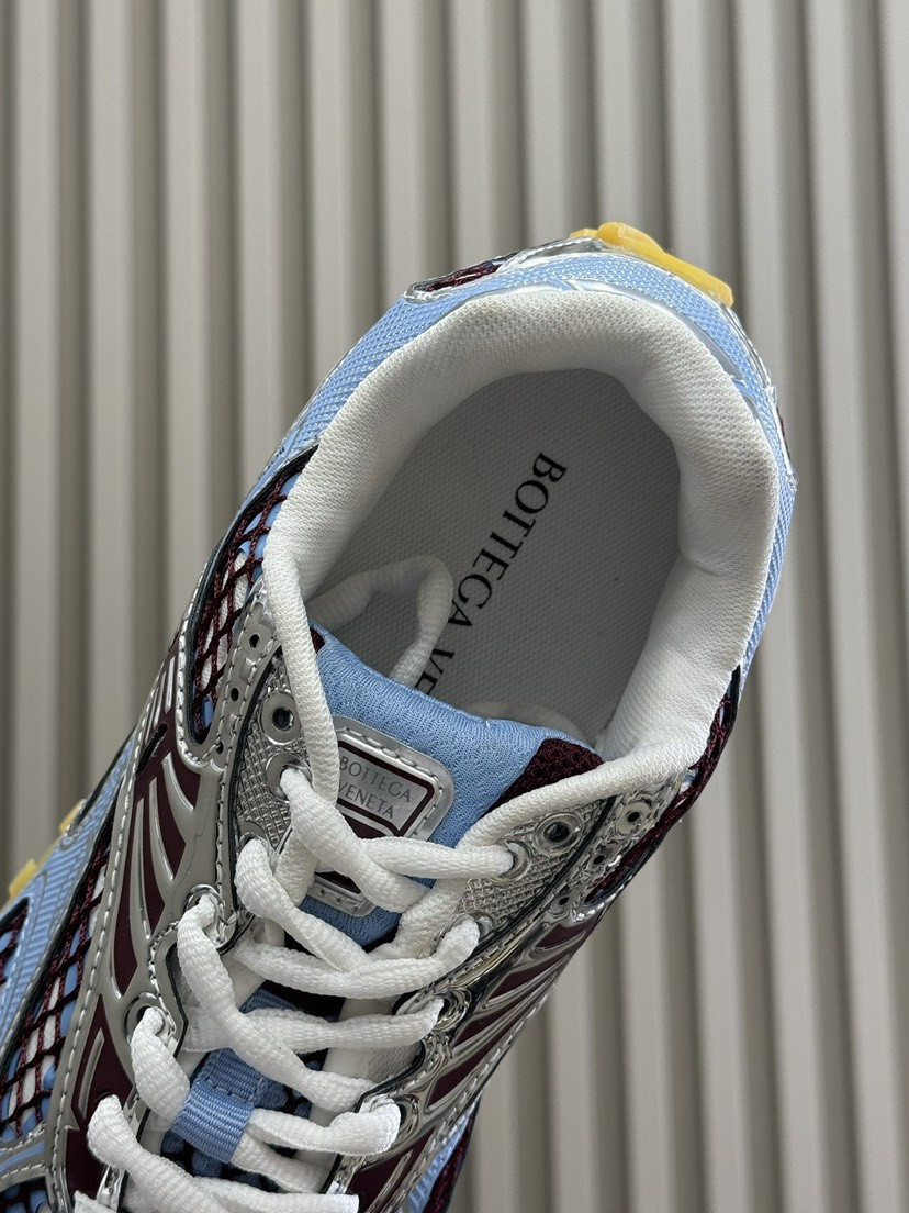 B0tt*ga Ven*ta Orbit Sneaker