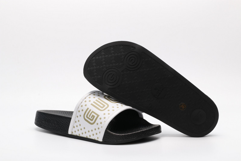 g*u*i sandals