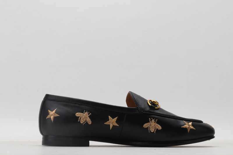 g*u*i sandals