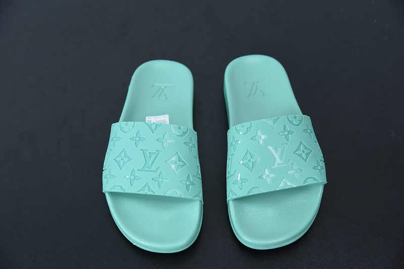 lvt sandals
