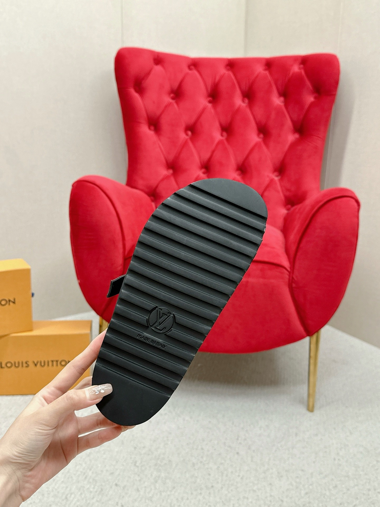 LVT SANDALS