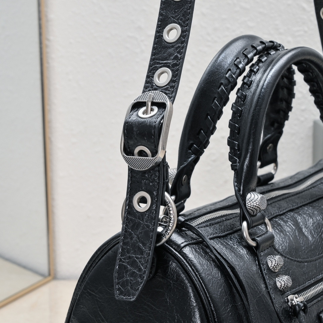 Balenciaga purse