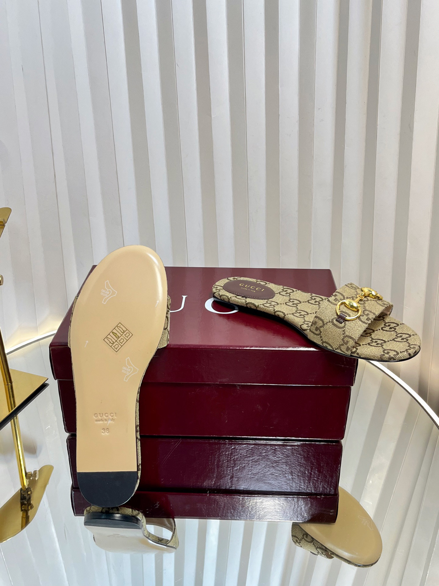 GUCCI SANDALS