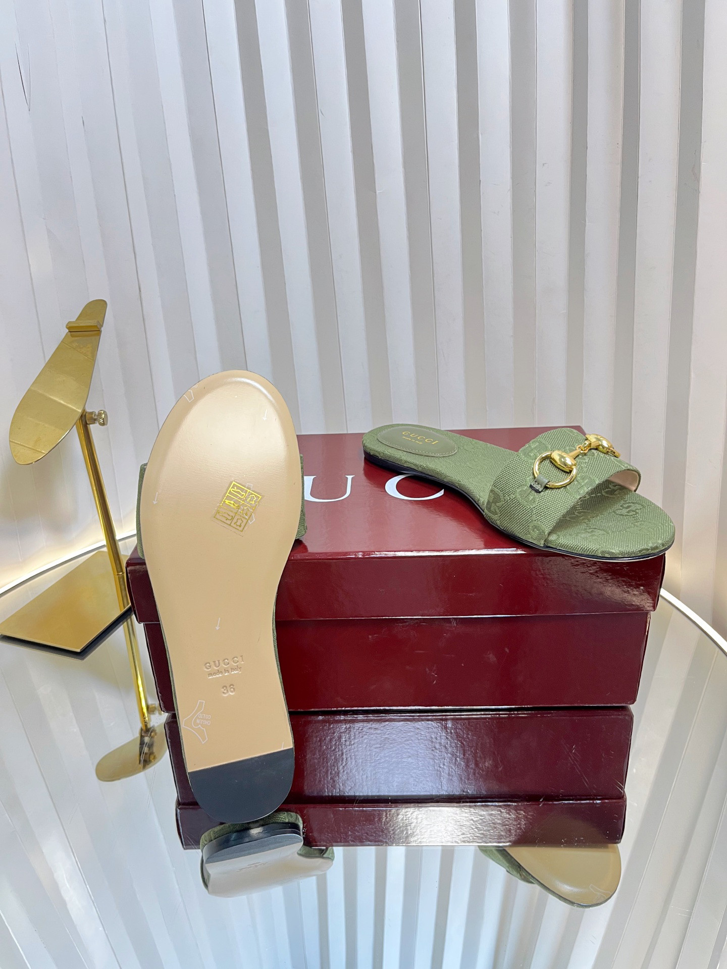 GUCCI SANDALS