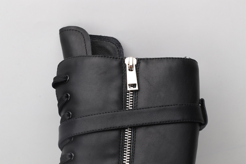pr sneaker