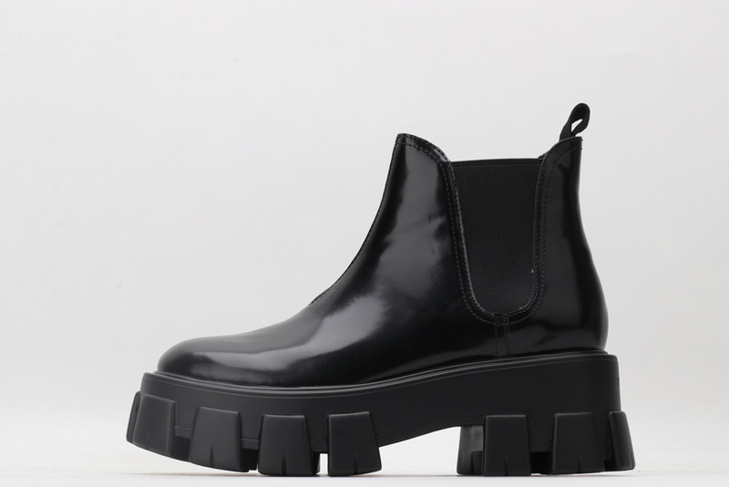 pr sneaker