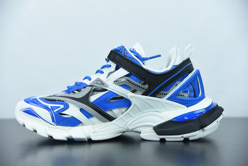 bc track sneaker