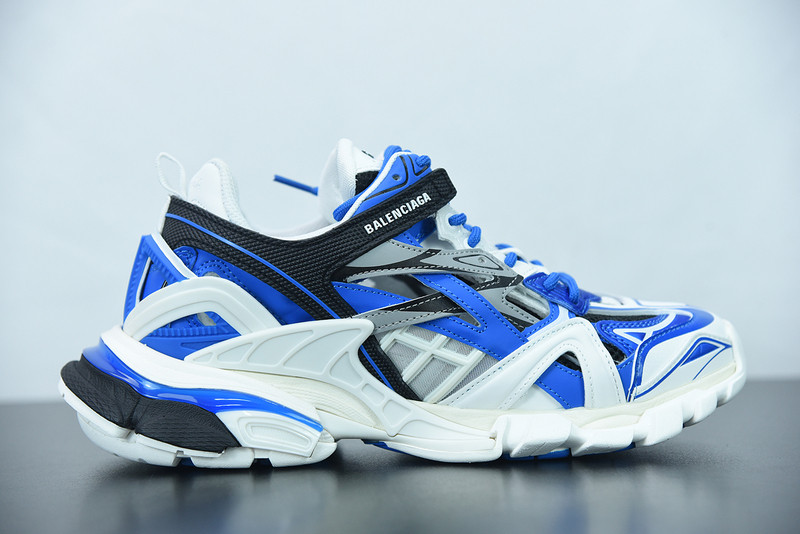 bc track sneaker