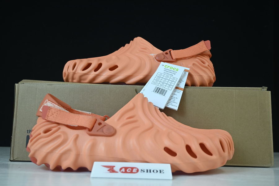 crocs pollex clog by salehe bembury 207393-6r