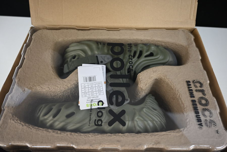 crocs pollex clog by salehe bembury cucumber 207393-309