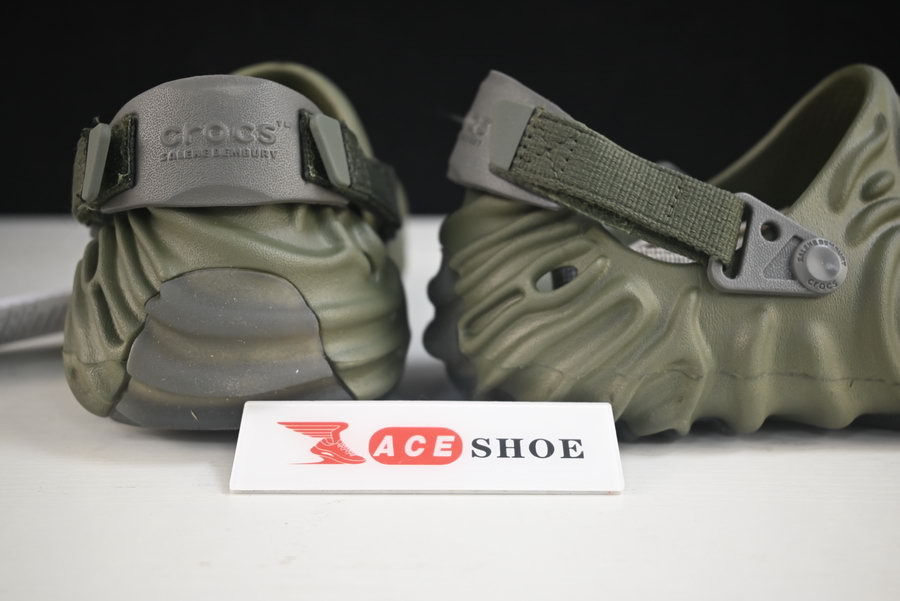crocs pollex clog by salehe bembury cucumber 207393-309