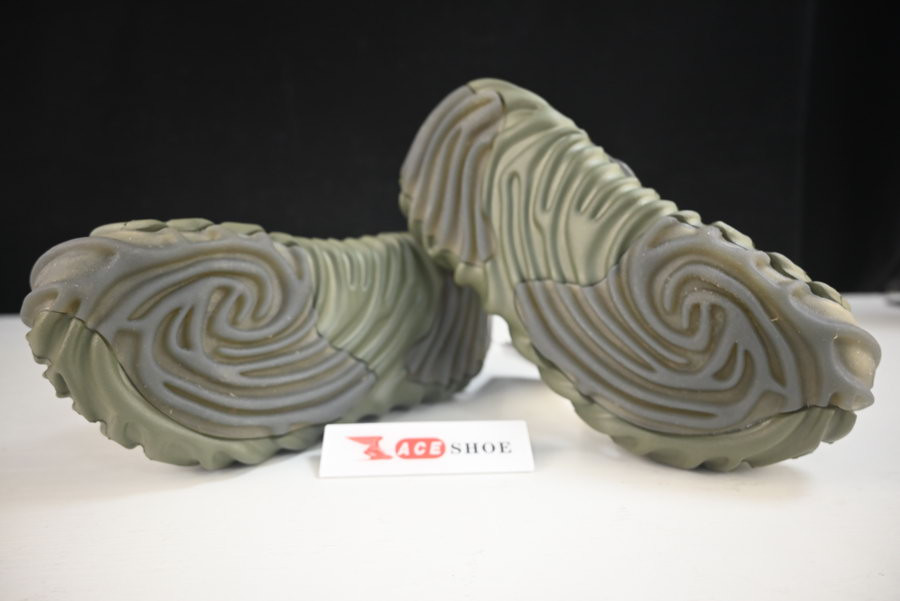 crocs pollex clog by salehe bembury cucumber 207393-309