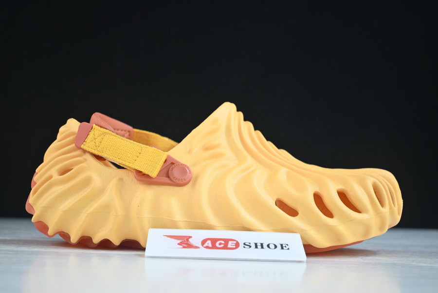 crocs pollex clog by salehe bembury 207393-837