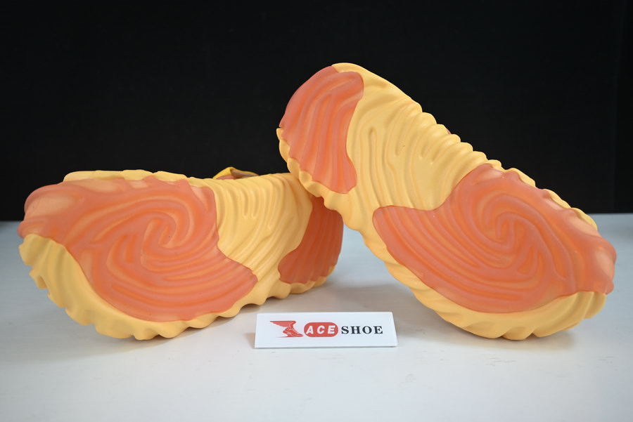 crocs pollex clog by salehe bembury 207393-837