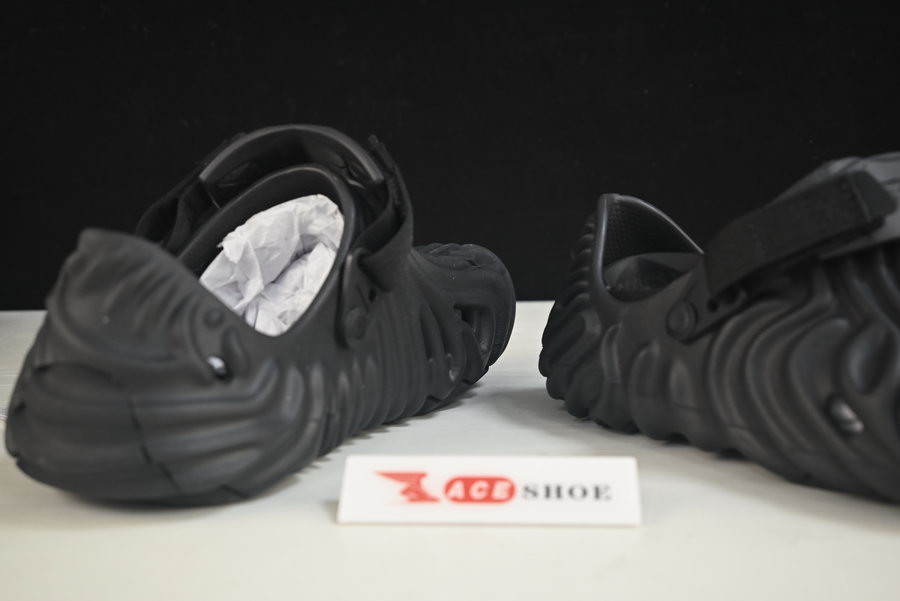 crocs pollex clog by salehe bembury black
