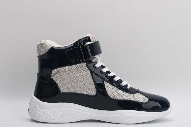 pr sneaker