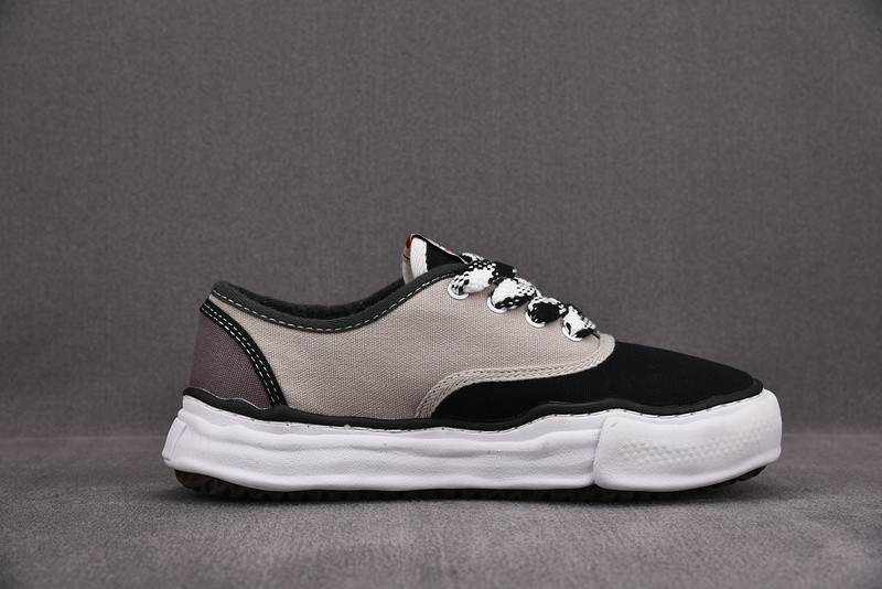 maison mihara yasuhiro sneaker