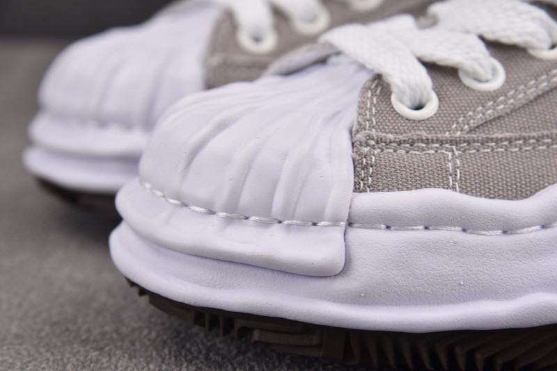 Ma1s0n mihara yasuhiro sneaker