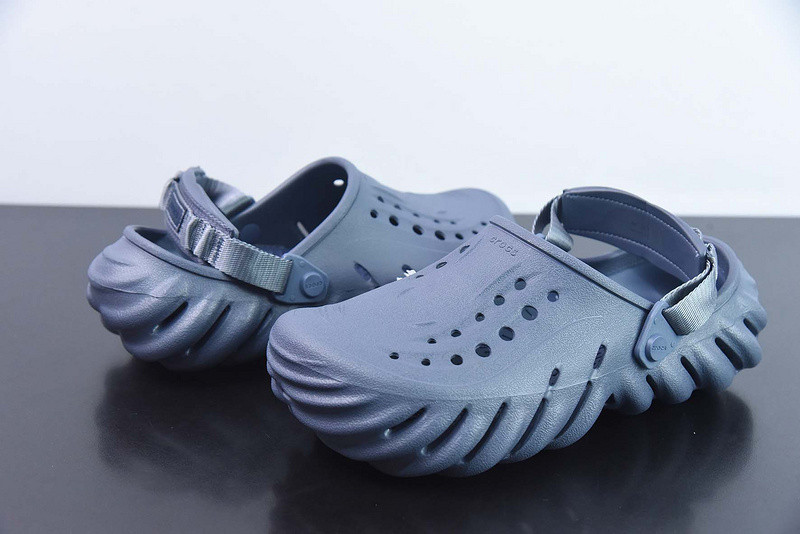 crocs echo clog storm