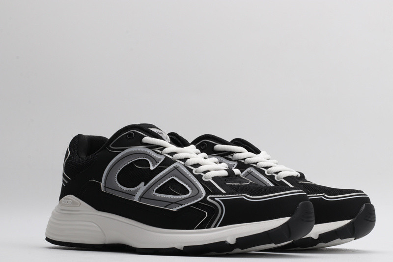 dio* sneaker