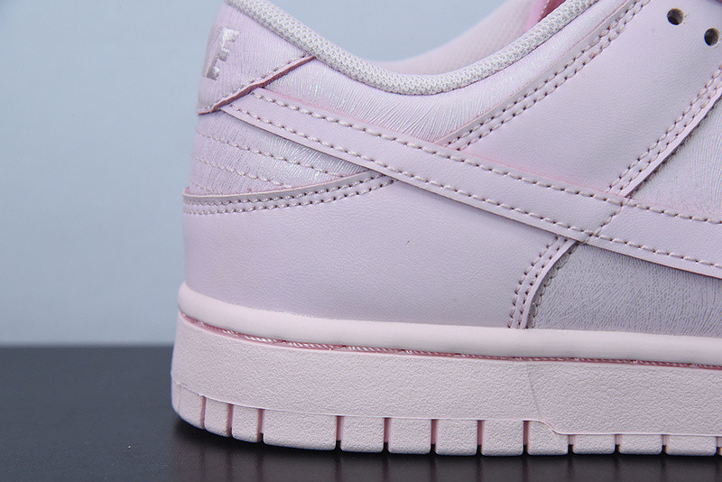 nike dunk low se gs 