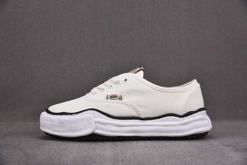 maison mihara yasuhiro sneaker