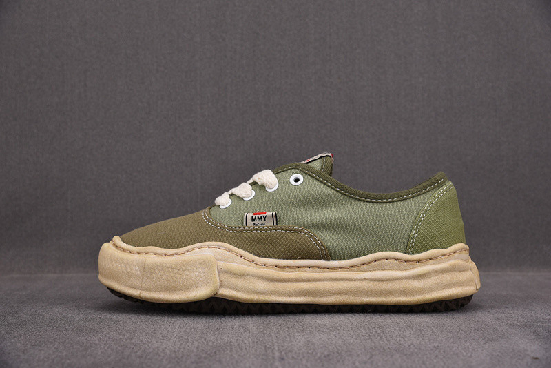 maison mihara yasuhiro sneaker